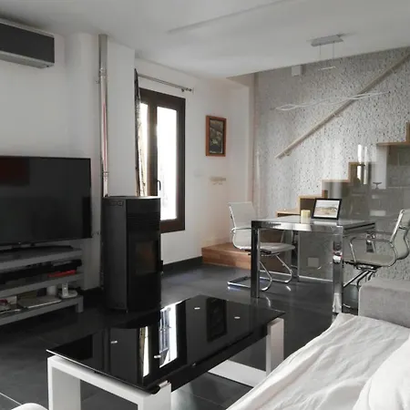 Center Design House
