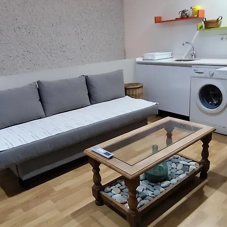 Center Design House *